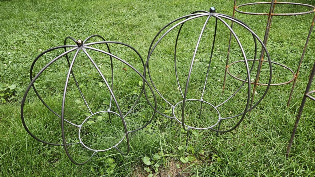 Ground & Container Anchored Spheres