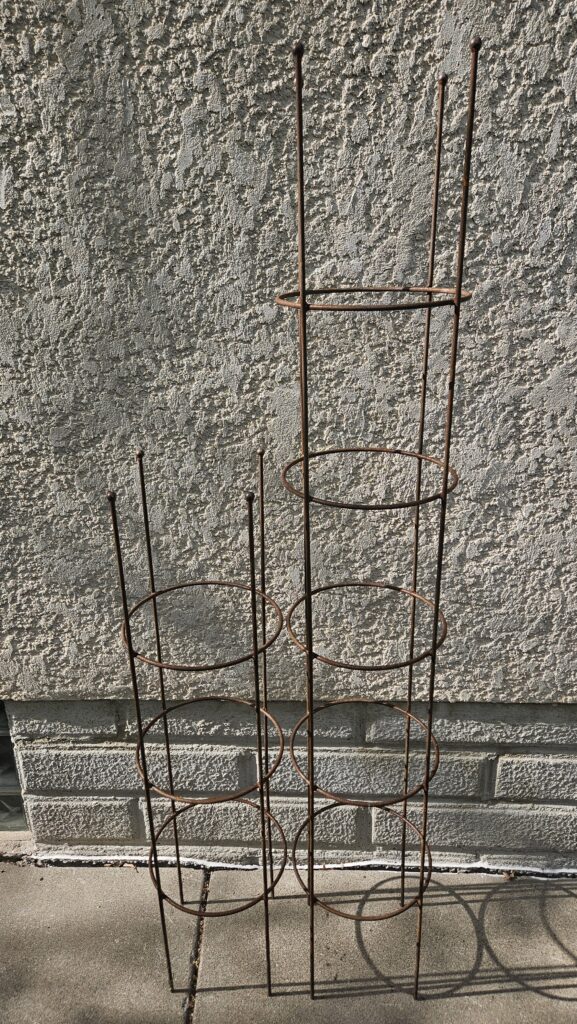 Vine & Plant Tower