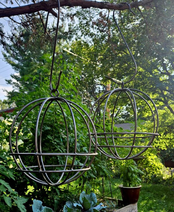 12" Hanging Basket Sphere